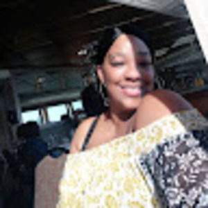 Meet your Posher, Shay yvonne